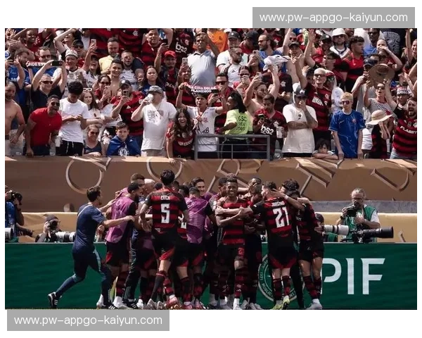 蔚蓝风暴的巅峰对垒:蔚山现代与绿地申花的东亚荣光之战